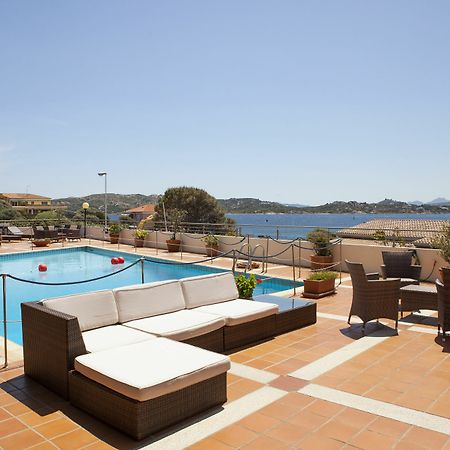Hotel Miralonga Ла-Маддалена Экстерьер фото